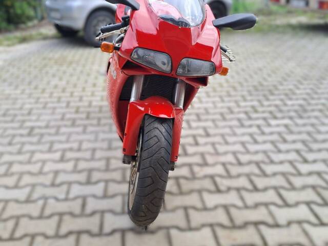 Ducati 748 S