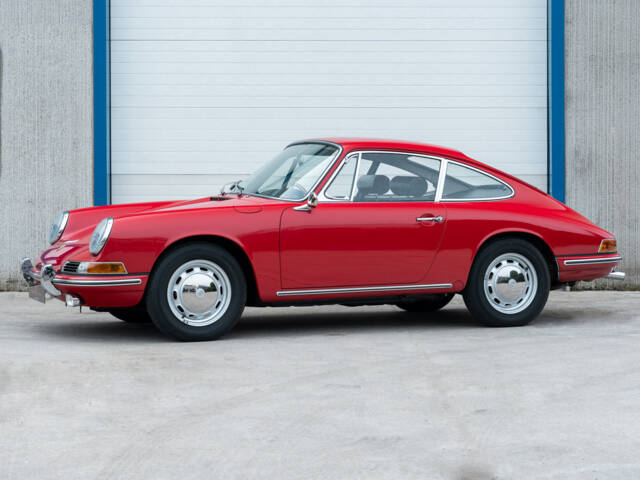 Imagen 1/64 de Porsche 911 2.0 (1965)
