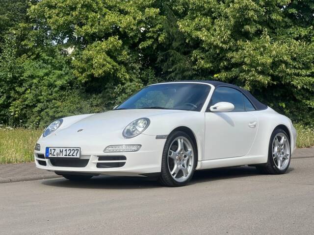 Image 1/7 of Porsche 911 Carrera (2008)