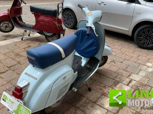 Piaggio Vespa 125 Primavera