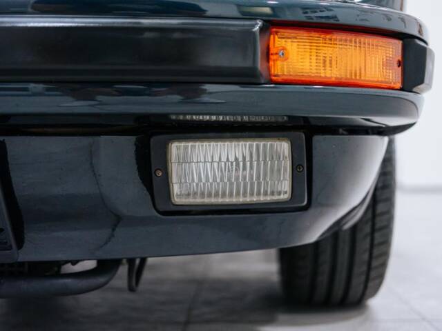 Porsche 911 Carrera 3.2 "25 years 911"