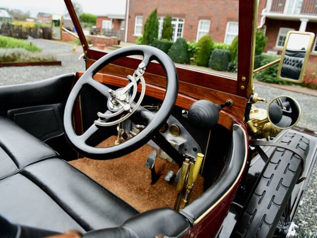 Wolseley 24/30HP