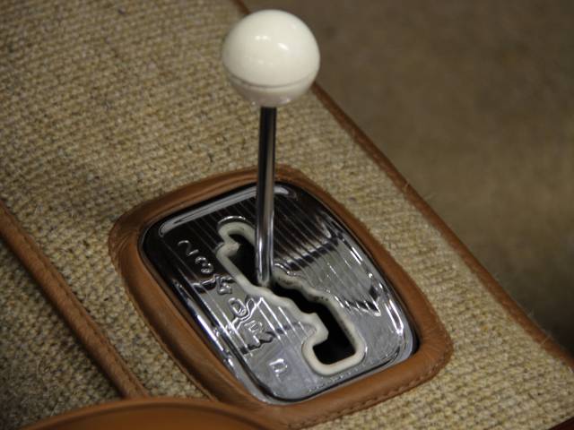 Mercedes-Benz 230 SL