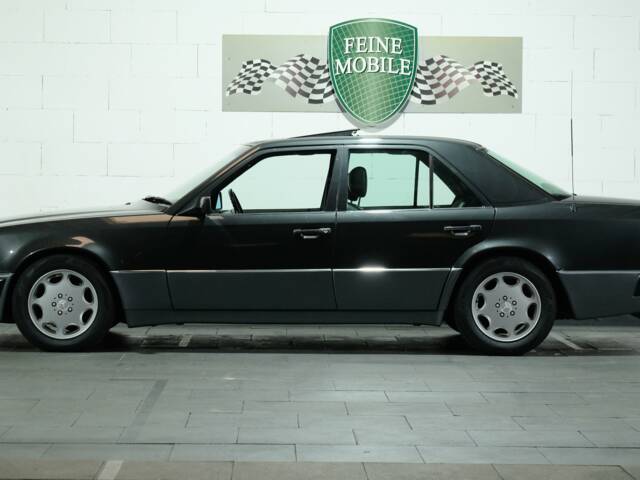 Mercedes-Benz E 500