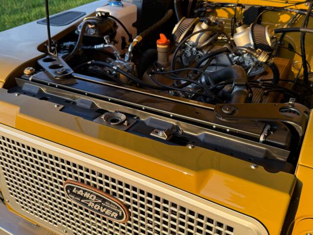 Land Rover 110