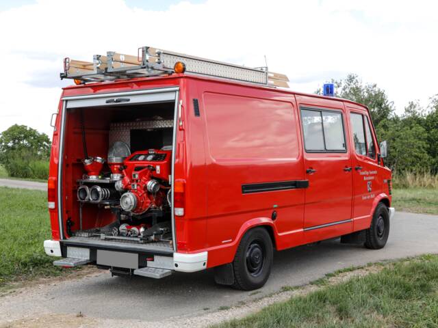 Mercedes-Benz T1 310