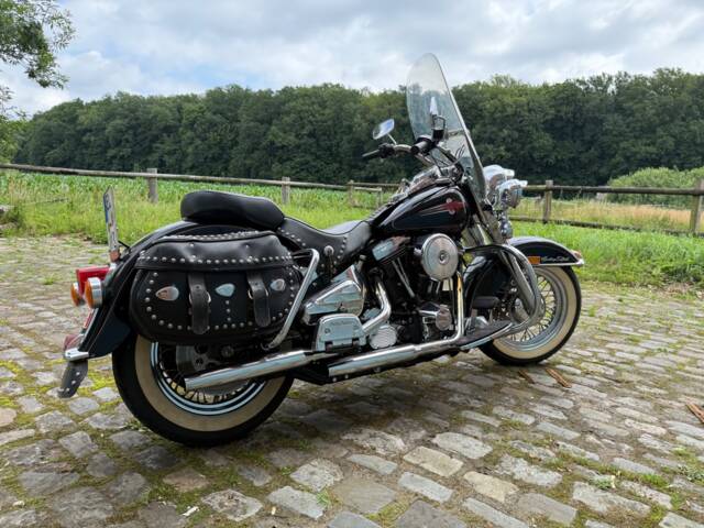 Harley-Davidson FLSTN Heritage Softail Classic