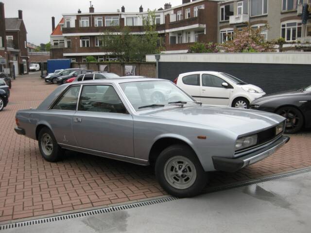 Image 1/18 of FIAT 130 Coupé (1971)