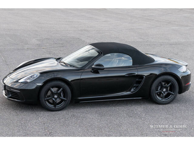 Image 1/30 of Porsche 718 Boxster (2016)