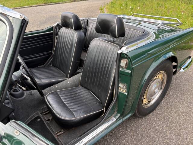 Triumph TR 4