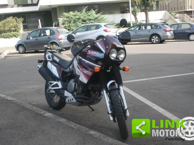 Image 1/6 of Yamaha DUMMY (1994)
