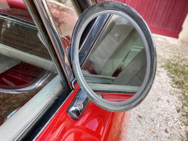 Ford Mustang 289 - Ford Mustang 65 Fastback. Rétroviseur droit.