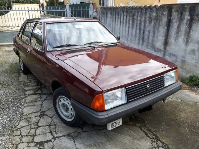 Image 1/5 de Talbot Solara (1980)