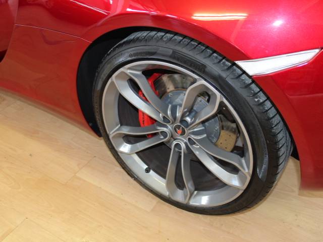 McLaren MP4-12C
