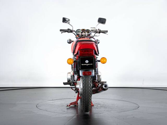 Yamaha XS 750