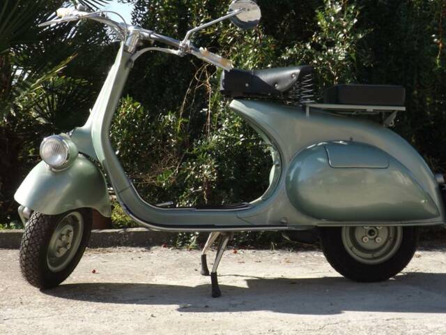 Piaggio Vespa 125