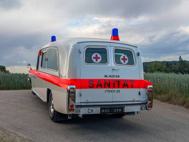 Cadillac Ambulance Carrosserie Köng