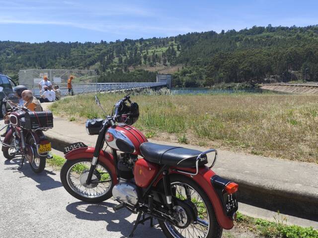 BSA B 44