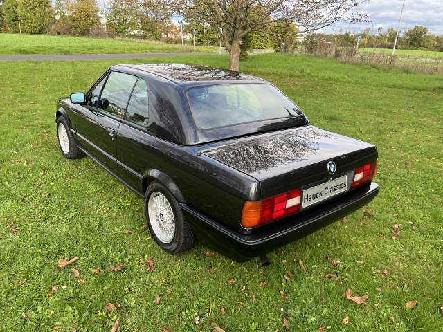BMW 318i