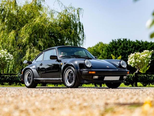 Bild 1/10 von Porsche 911 Turbo 3.3 (1985)