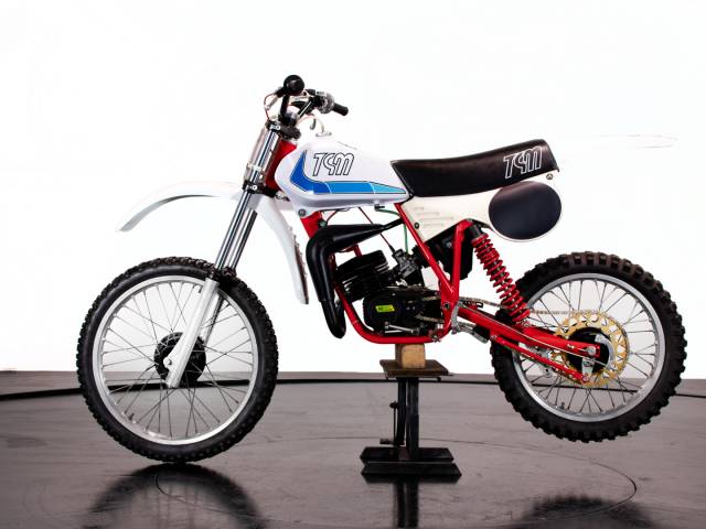 Bild 1/22 von TGM DUMMY (1980)