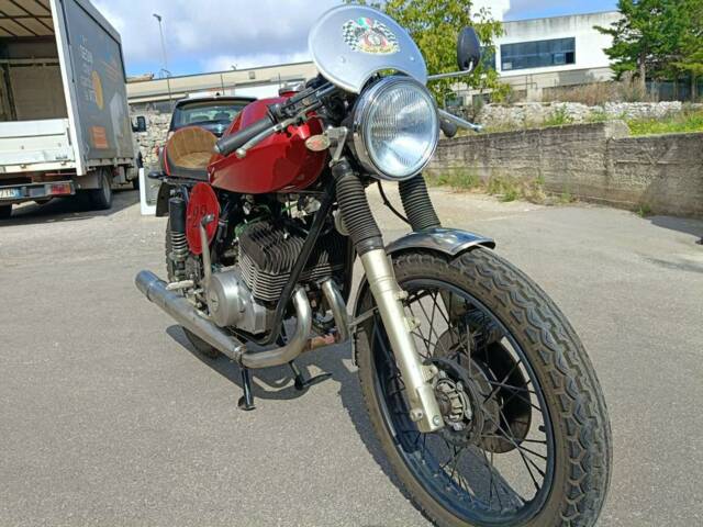 Moto Guzzi 254
