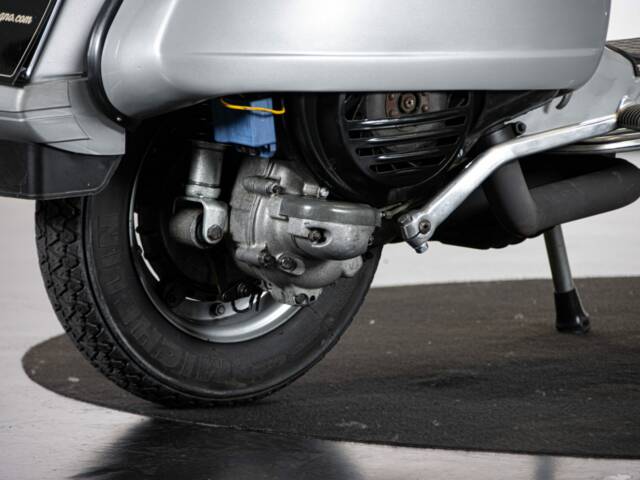Piaggio Vespa P 200 E