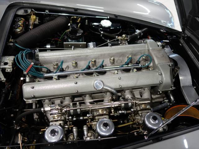 Aston Martin DB 5