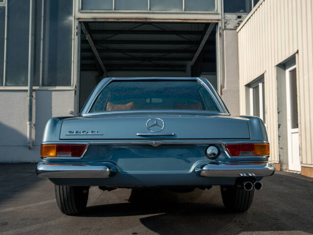 Mercedes-Benz 280 SL
