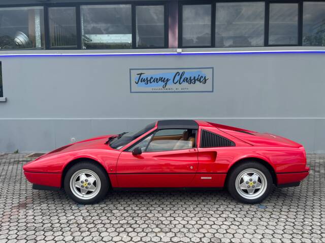 Bild 1/24 von Ferrari 328 GTS (1989)