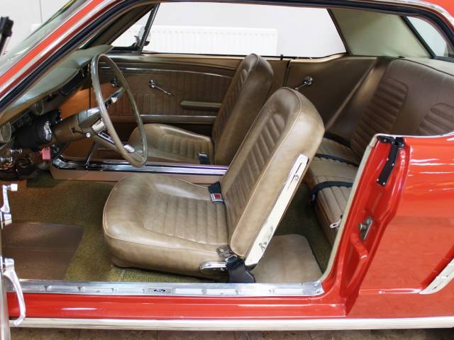Ford Mustang 289