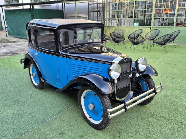 Austin 7 Saloon