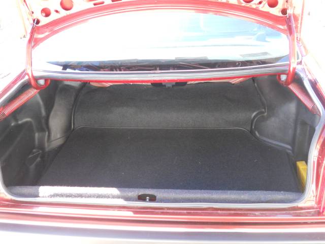 Audi 100 - 2.3E