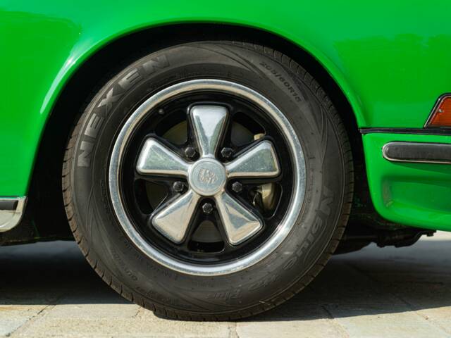 Porsche 911 2.4 S