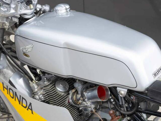 Honda CB 77