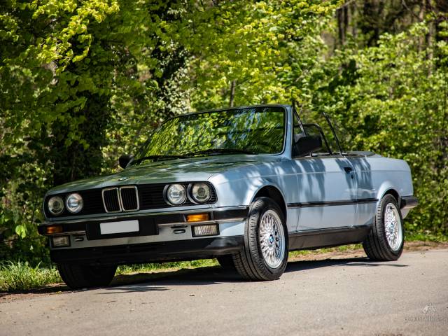 BMW 325i