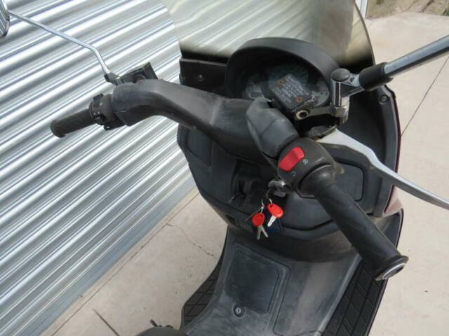 Suzuki Burgman AN 250