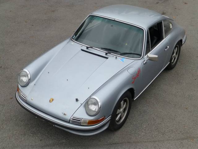 Porsche 911 2.4 S