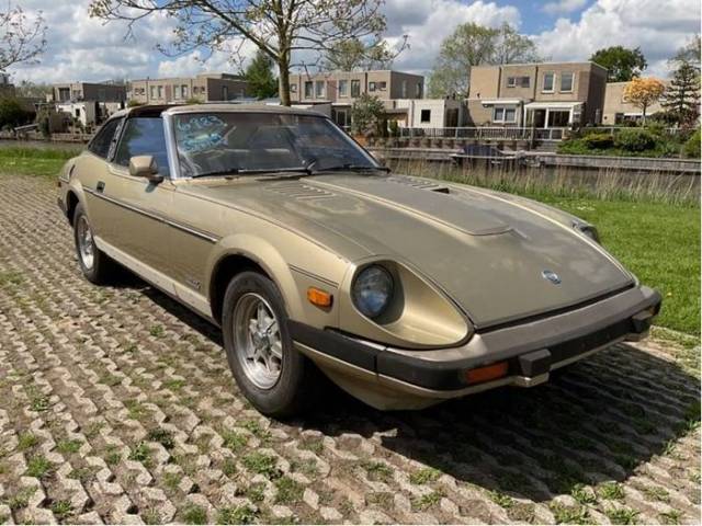 Image 1/9 of Datsun 280 ZX (1983)