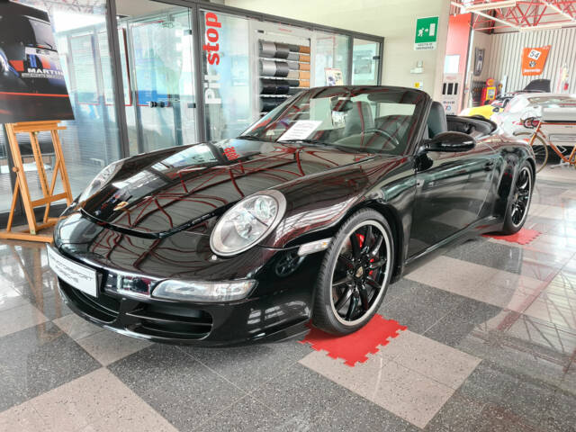 Immagine 1/15 di Porsche 911 Carrera 4S (2007)