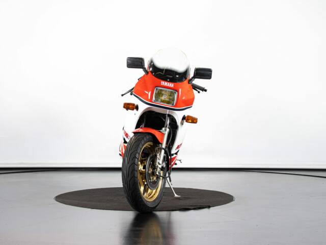 Yamaha RZV 500 R
