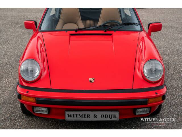 Porsche 911 Carrera 3.2