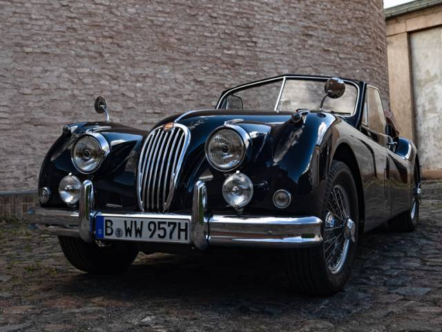 Jaguar XK 140 DHC