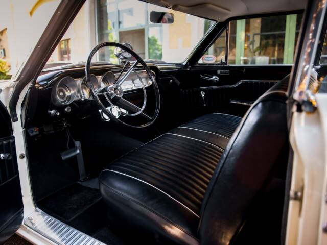Ford Fairlane 500