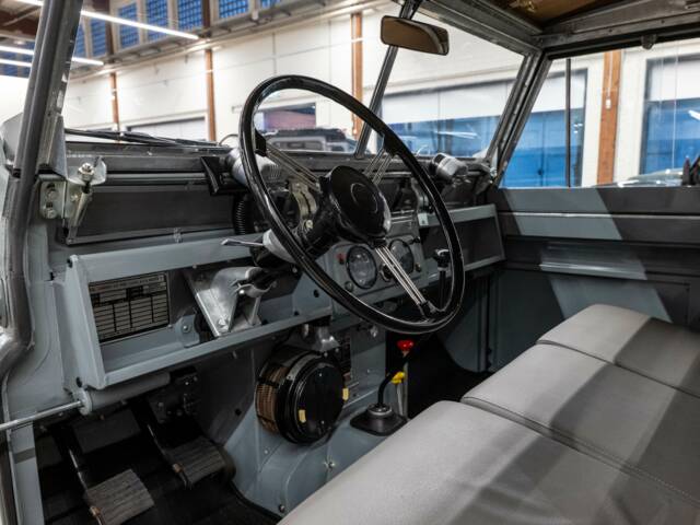 Land Rover 88