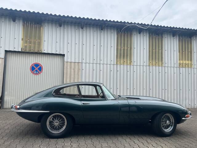 Jaguar E-Type 4.2