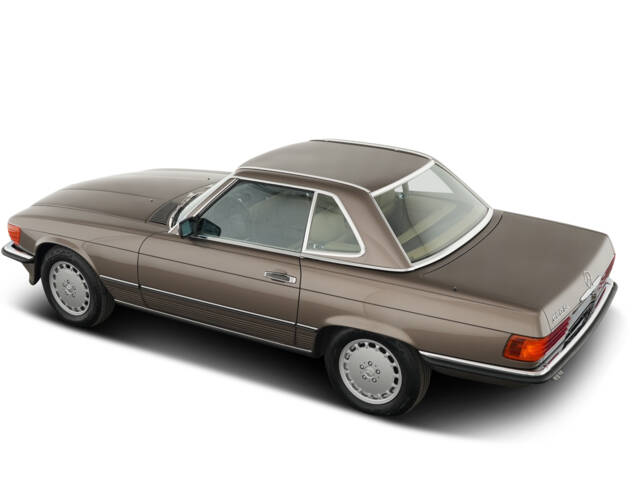 Mercedes-Benz 560 SL