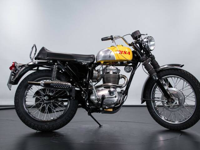 BSA B 44 Victor Grand Prix