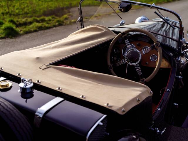 Singer 9 Sports