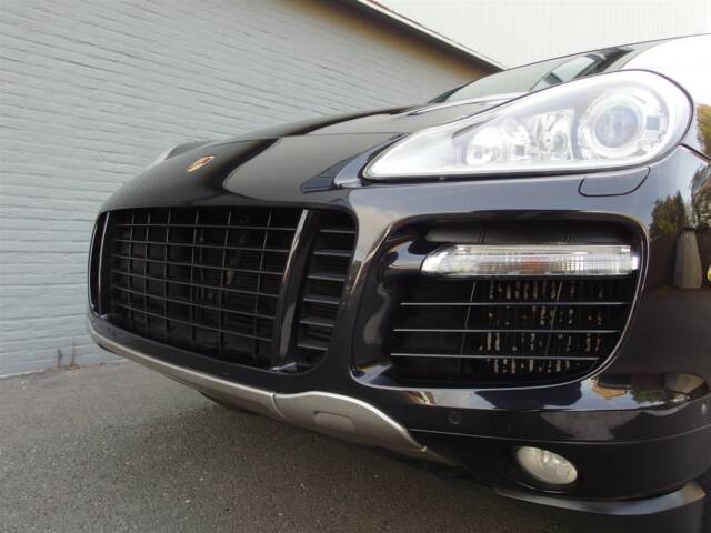Porsche Cayenne Turbo